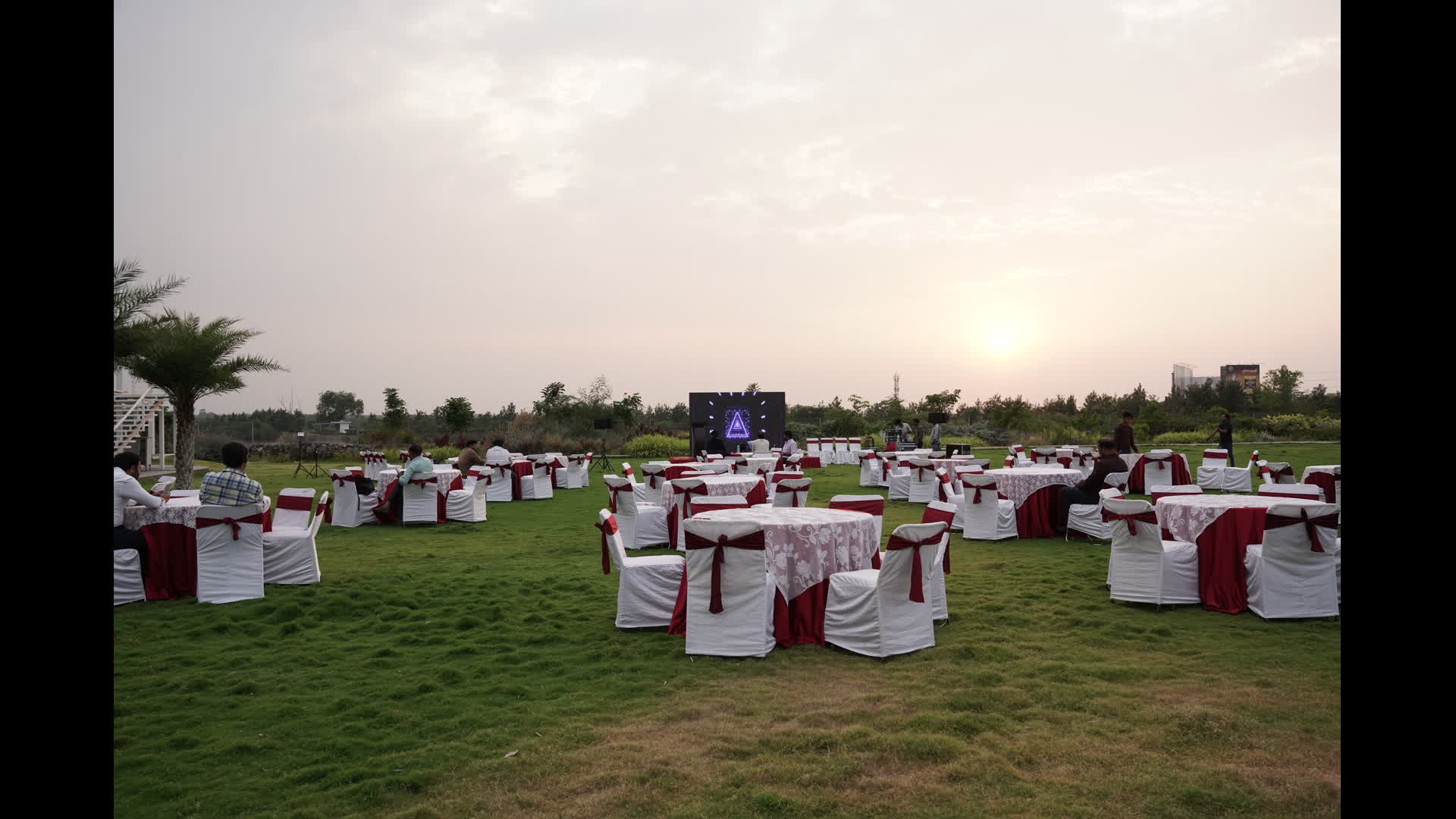 Business Event April 2025 - Image 32
